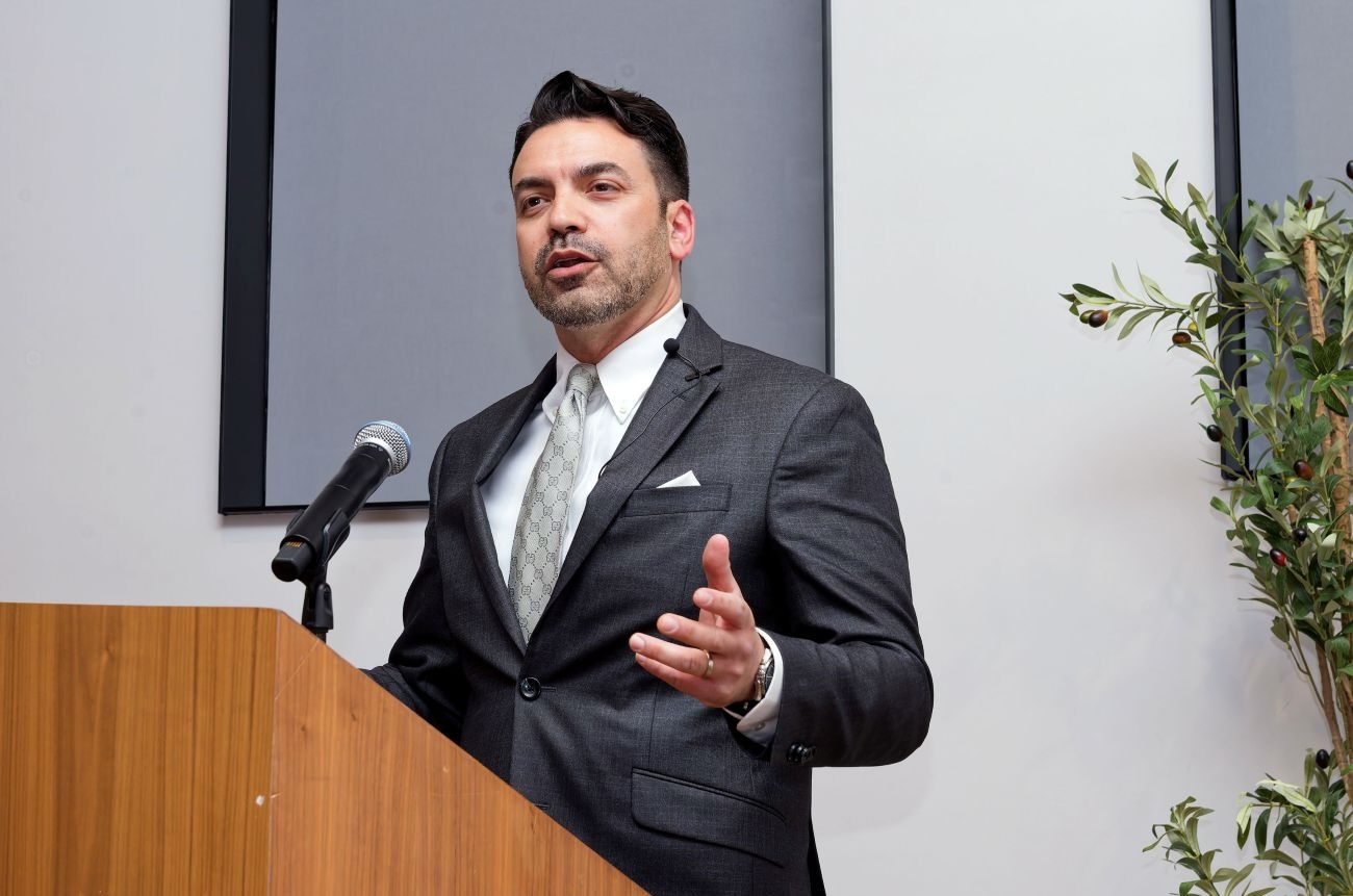 Dr. Jake Sotiriadis delivering a strategic foresight keynote